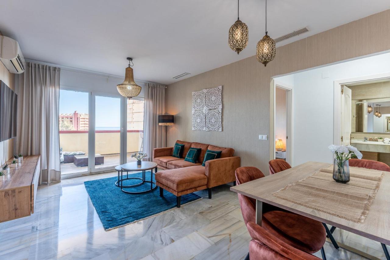 Benalmadena Beachfront Retreat Big Balcony And City Sea Views Apartment Exterior photo